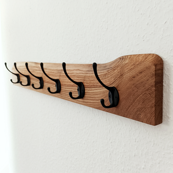 Garderobe mit natürlicher Baumkante | Eiche