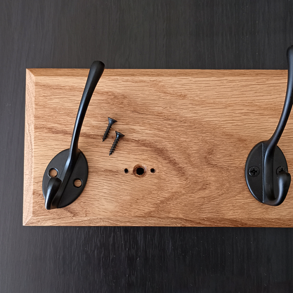 Garderobe eckig mit umlaufender Fase | Eiche – Bild 6